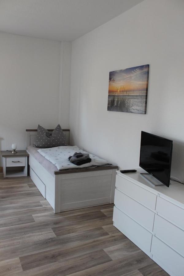 Ferienwohnung Funke F1 Fuer Monteure Apolda Esterno foto